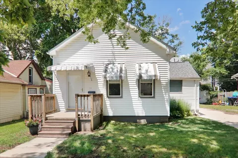 711 W Front St, Bloomington, IL 61701