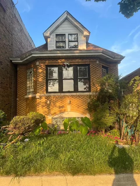 1451 N Latrobe Ave, Chicago, IL 60651