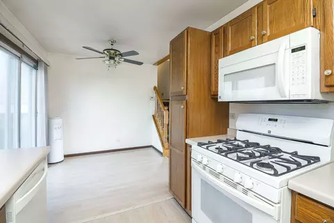 Kitchen - 825 Prairie Ave, Bartlett, IL 60103 photo 1 of 3