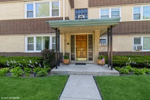 837 N Harlem Ave #2N, Oak Park, IL 60302