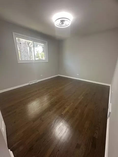 Bedroom - 933 E 142nd St, Dolton, IL 60419 photo 1 of 6