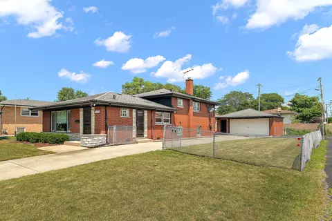11035 Lombard Ave, Chicago Ridge, IL 60415