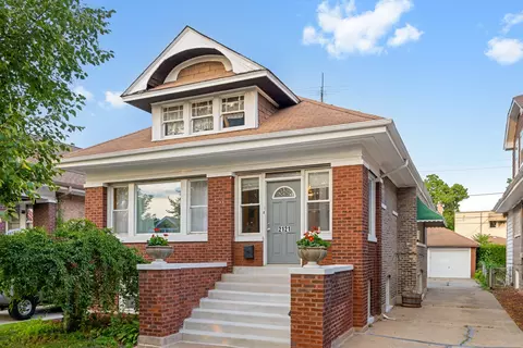 2121 Cuyler Ave, Berwyn, IL 60402