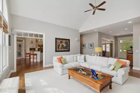 Living - 6531 W Cedar Ct, Monee, IL 60449 photo 3 of 4