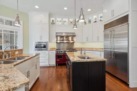 Kitchen - 6531 W Cedar Ct, Monee, IL 60449 photo 3 of 5