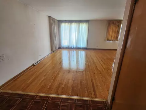 9108 S Euclid Ave, Chicago, IL 60617 photo 3