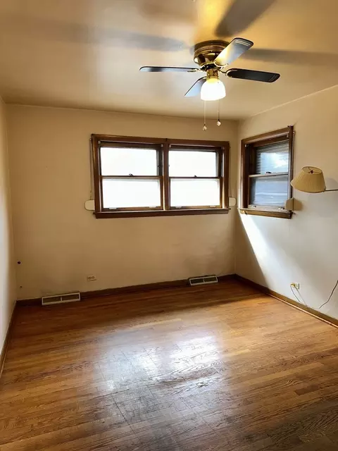9108 S Euclid Ave, Chicago, IL 60617 photo 12