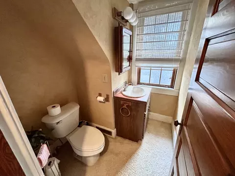 Bath - 109 E Minnesota St, Spring Valley, IL 61362 photo 2 of 2