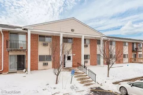 670 Marilyn Ave #103, Glendale Heights, IL 60139