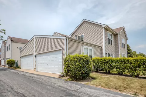 Exterior - 1501 Simms St, Aurora, IL 60504 photo 4 of 4