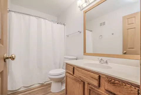 Bath - 1501 Simms St, Aurora, IL 60504 photo 2 of 2