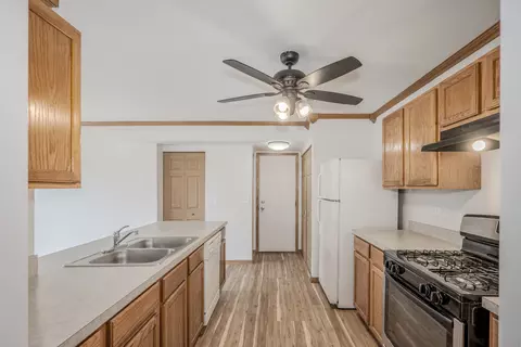 Kitchen - 1501 Simms St, Aurora, IL 60504 photo 2 of 2