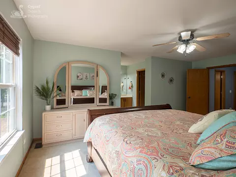 Bedroom - 2906 Sun Valley Ct, Plainfield, IL 60586 photo 2 of 6