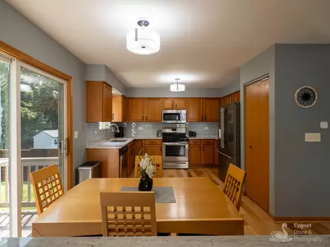 Kitchen - 2906 Sun Valley Ct, Plainfield, IL 60586 photo 1 of 3