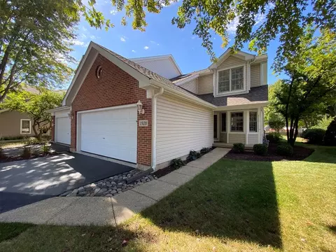 1920 Waverly Cir, Saint Charles, IL 60174