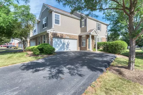 24341 Leski Ln, Plainfield, IL 60585 photo 2