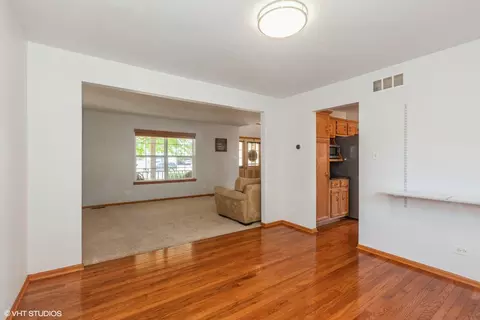 4705 Peacock Ln, Plainfield, IL 60586 photo 6