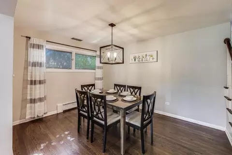 1109 W Pendleton Pl, Mount Prospect, IL 60056 photo 7