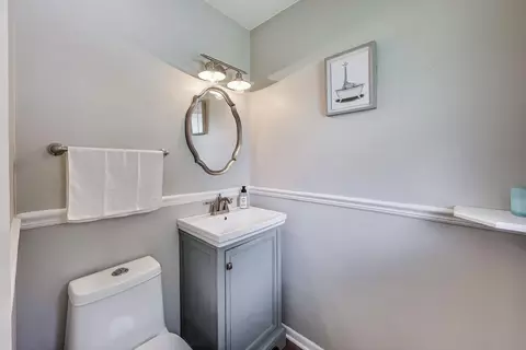 1109 W Pendleton Pl, Mount Prospect, IL 60056 photo 12