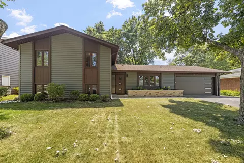 522 Cottonwood Rd, Frankfort, IL 60423