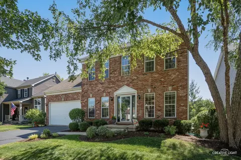 39 E W183 E Burnham Ln, Geneva, IL 60134