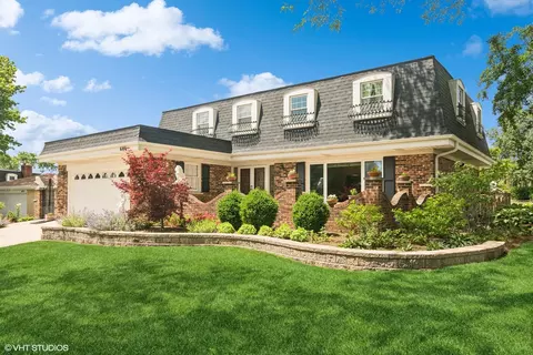606 Deborah Ct, Schaumburg, IL 60193