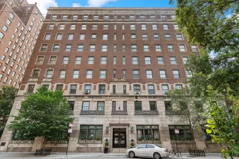 1255 N State Pkwy #3D, Chicago, IL 60610