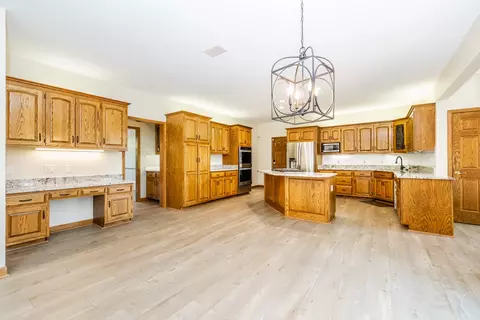 771 E Hickory Ave, Addison, IL 60101 photo 17