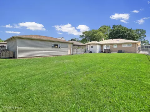 4614 Prairie Ave, Brookfield, IL 60513 photo 20