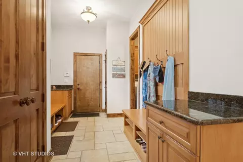 Entry Way - 3035 Keystone Rd, Northbrook, IL 60062 photo 1 of 1