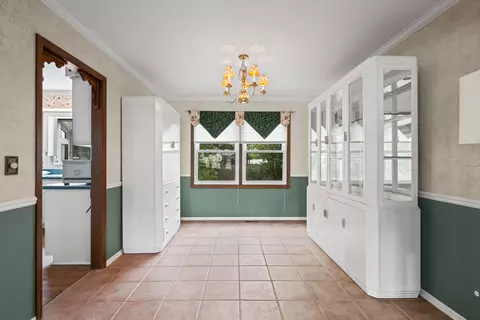 Other - 1054 Shady Tree Ln, Wheeling, IL 60090 photo 1 of 7