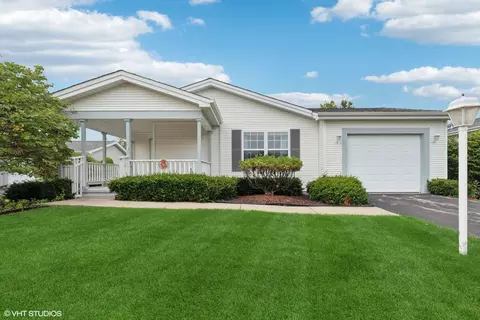 903 Shetland Ct, Grayslake, IL 60030
