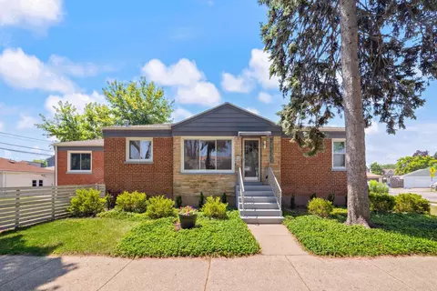 6037 N Nagle Ave, Chicago, IL 60646