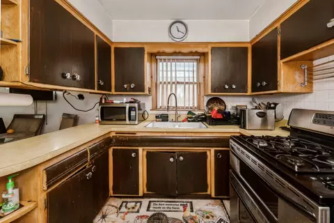 4732 S Lamon Ave, Chicago, IL 60638 photo 3