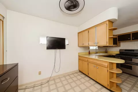 4732 S Lamon Ave, Chicago, IL 60638 photo 4