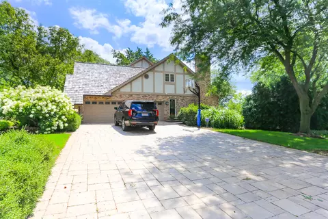 560 81st St, Burr Ridge, IL 60527 photo 52