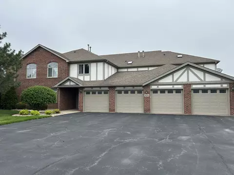 6220 Misty Pines Dr #3, Tinley Park, IL 60477