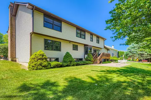 3825 Charlemagne Dr, Hoffman Estates, IL 60192 photo 34