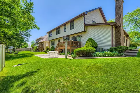 3825 Charlemagne Dr, Hoffman Estates, IL 60192 photo 36