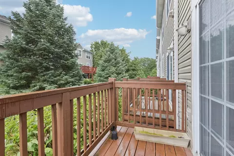 515 Declaration Ln #1401, Aurora, IL 60502 photo 13