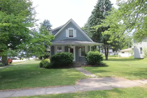 9701 Illinois St, Hebron, IL 60034
