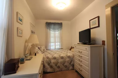 Bedroom - 9701 Illinois St, Hebron, IL 60034 photo 1 of 4