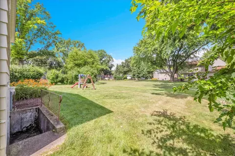 1259 Durham Dr, Wheaton, IL 60189 photo 37