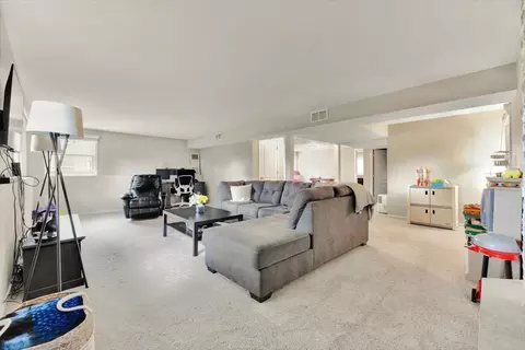 1259 Durham Dr, Wheaton, IL 60189 photo 28
