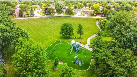 1259 Durham Dr, Wheaton, IL 60189 photo 46