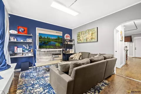 Living - 1336 Euclid Ave, Berwyn, IL 60402 photo 2 of 5