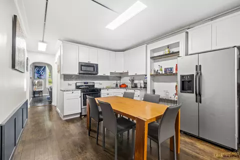 Kitchen - 1336 Euclid Ave, Berwyn, IL 60402 photo 1 of 5