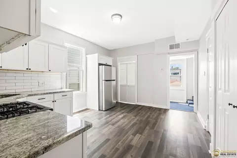 Kitchen - 1336 Euclid Ave, Berwyn, IL 60402 photo 5 of 5