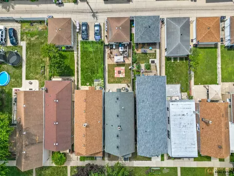 View/Area - 1336 Euclid Ave, Berwyn, IL 60402 photo 2 of 2