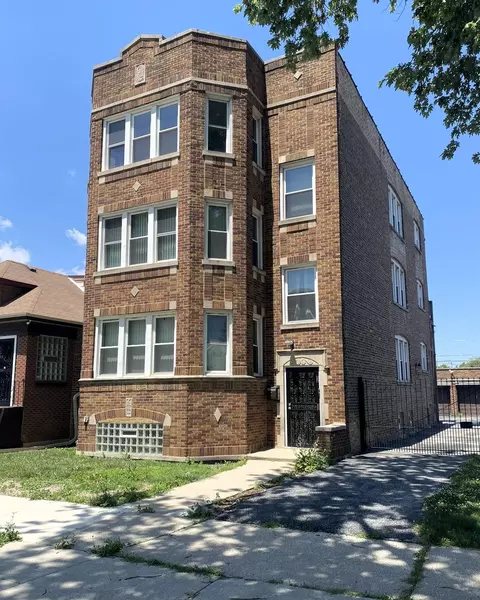 108 W 81st St, Chicago, IL 60620
